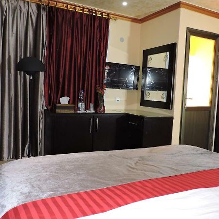 Valentine Inn Luxury Vádi Músza Kültér fotó