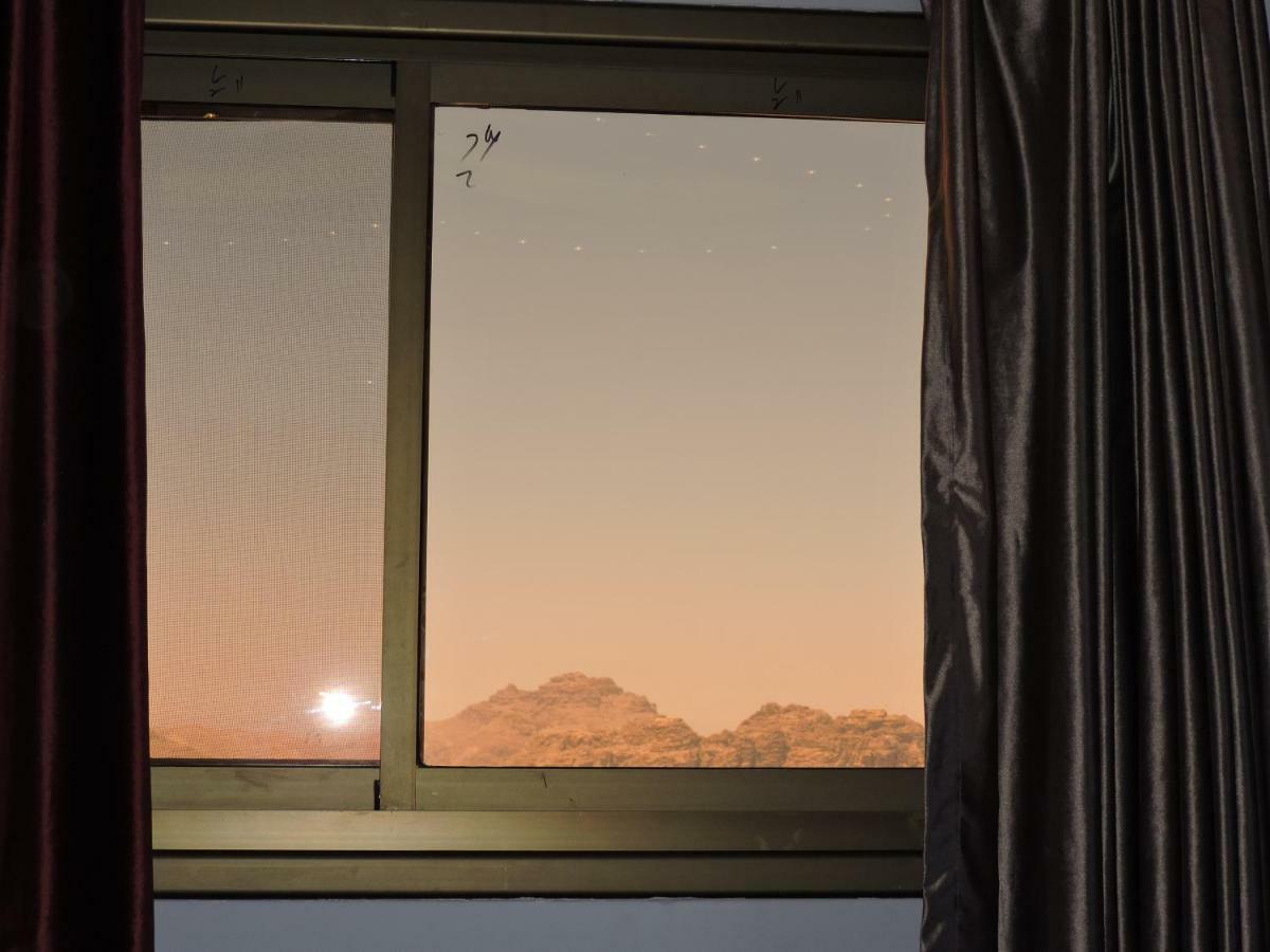 Valentine Inn Luxury Vádi Músza Kültér fotó