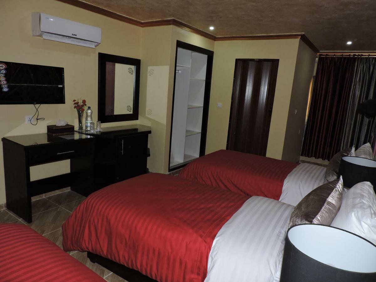 Valentine Inn Luxury Vádi Músza Kültér fotó