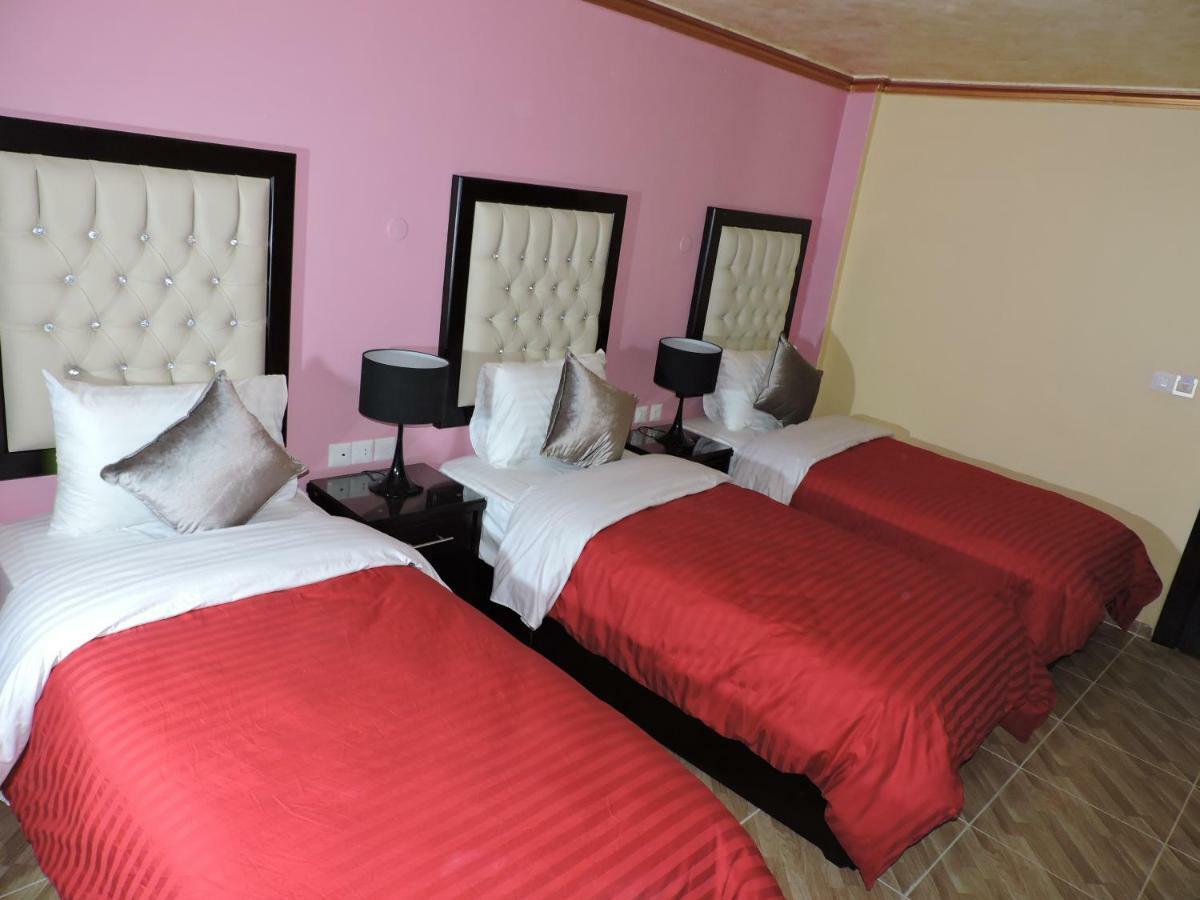 Valentine Inn Luxury Vádi Músza Kültér fotó