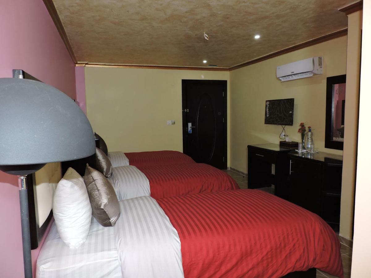 Valentine Inn Luxury Vádi Músza Kültér fotó