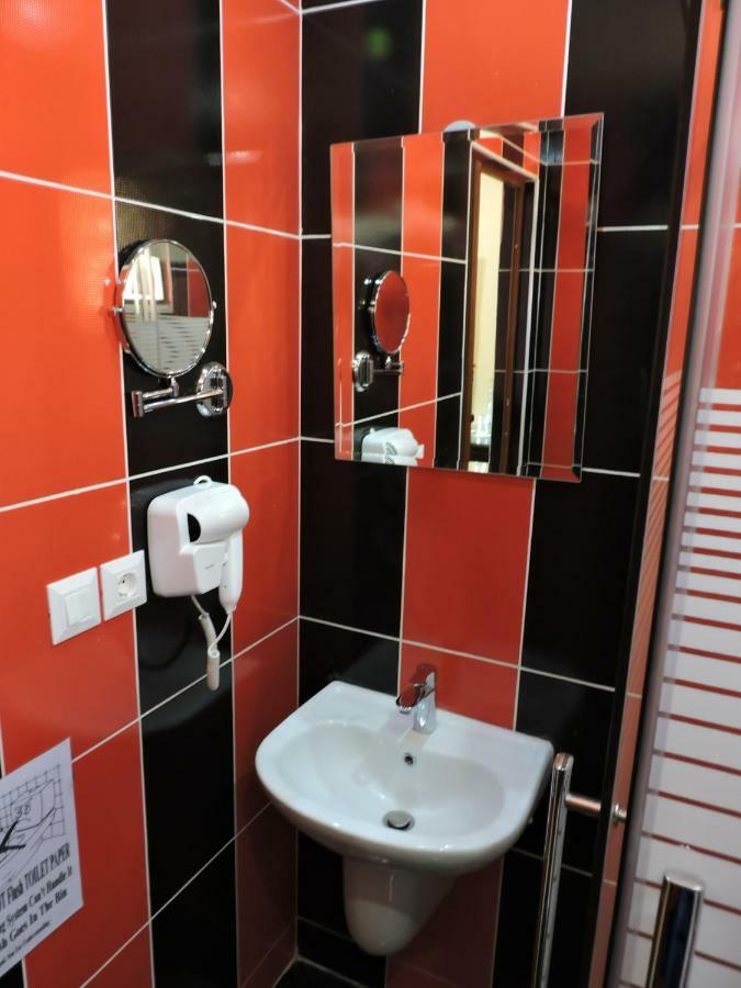 Valentine Inn Luxury Vádi Músza Kültér fotó