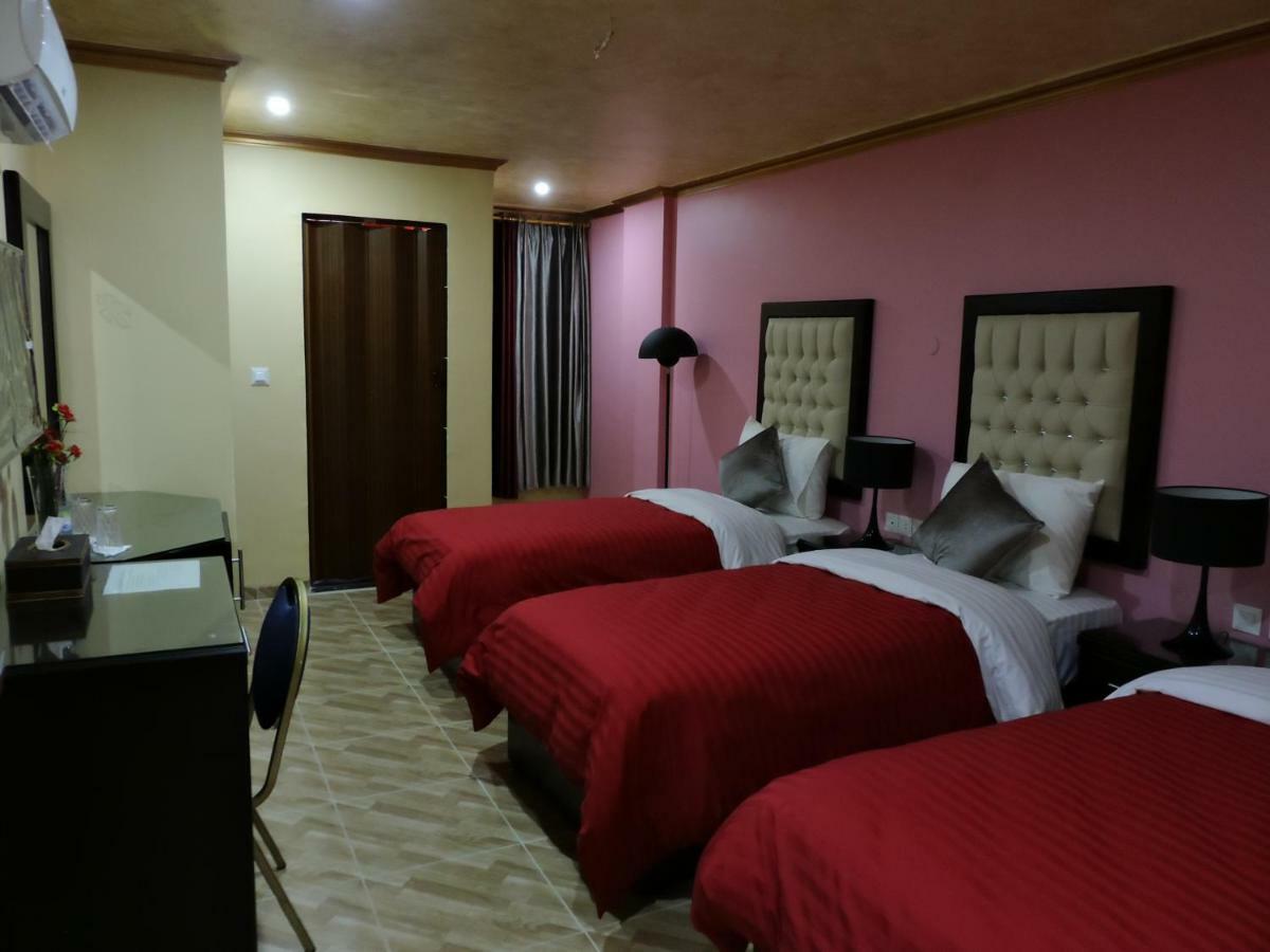 Valentine Inn Luxury Vádi Músza Kültér fotó
